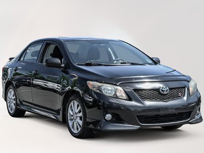 2010 Toyota Corolla in Saint-Bruno-de-Montarville, Quebec