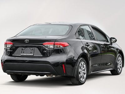 2022 Toyota Corolla in Saint-Bruno-de-Montarville, Quebec