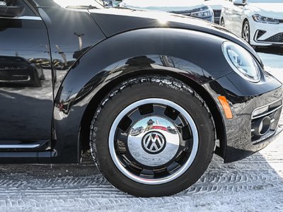 Volkswagen Beetle Convertible  2018 à Saint-Bruno-de-Montarville, Québec