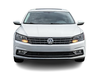 Volkswagen Passat  2016 à Saint-Bruno-de-Montarville, Québec