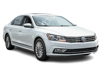 Volkswagen Passat  2016 à Saint-Bruno-de-Montarville, Québec