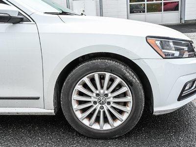 Volkswagen Passat  2016 à Saint-Bruno-de-Montarville, Québec