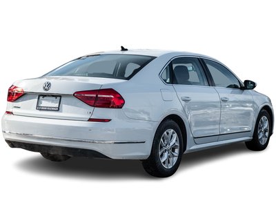 2016 Volkswagen Passat in Saint-Bruno-de-Montarville, Quebec