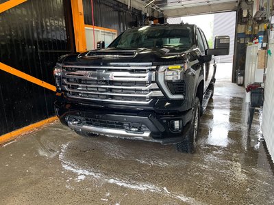 2024 Chevrolet Silverado 2500HD HIGH COUNTRY CREW 4X4 DIESEL *TOIT* NAV *PNBV 9900