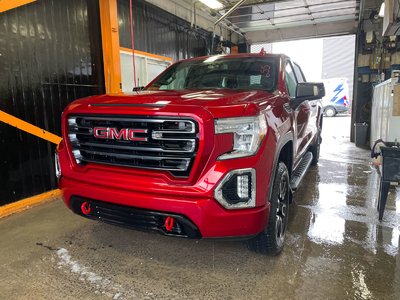 2022 GMC Sierra 1500 AT4 CREW 4X4 V8 *TOIT* NAV CUIR SIÈGES VENT BOSE