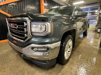 GMC Sierra 1500 SLE Z71 CREW 4X4 V8 *SIÈGES CHAUFF* GR REMORQ WIFI 2017