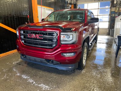 GMC Sierra 1500 SLT CREW 4X4 V8 *CUIR* SIÈGES CHAUFF BOSE BEDLINER 2017