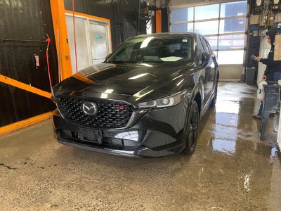2022 Mazda CX-5 SPORT DESIGN AWD *TOIT* NAV CUIR SIÈGES VENT BOSE