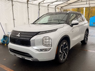 Mitsubishi Outlander GT PREMIUM AWD *TOIT* 7 PLACES NAV CUIR HAYON ELEC 2024