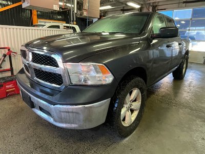 Ram 1500 Classic TRADESMAN CREW 4X4 V8 *BEDLINER* REGUL VITESSE USB 2019