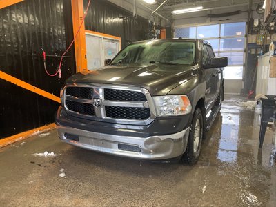 2018 Ram 1500 SXT CREW 4X4 V8 *A/C* REGUL VITESSE RATIO 3.55 USB
