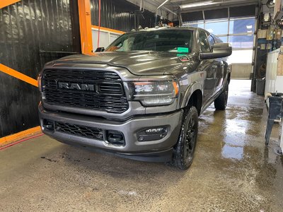 2022 Ram 2500 LIMITED NIGHT CREW 4X4 V8 *TOIT* NAV SIÈGE VENTIL
