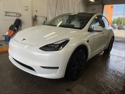 Tesla Model Y SR RWD *TOIT* NAV CUIR SIÈGES CHAUFF REG ADAPT 2024