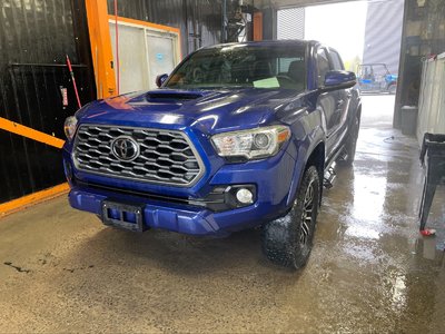 2022 Toyota Tacoma TRD SPORT 4X4 *TOIT* NAV CUIR SIÈGES CHAUF CARPLAY