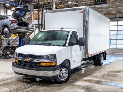 Chevrolet Express Cutaway 4500 WT 177'' 2026 V8 *CUBE 16 PI* REG VITESSE *DIFF. AUTO