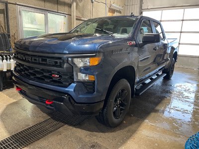 Chevrolet Silverado 1500 CUSTOM TRAIL BOSS CREW 4X4 *CARPLAY* BOITE 6.6 USB 2023