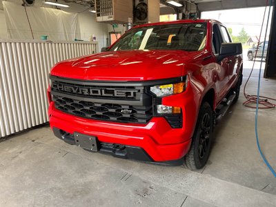 2024 Chevrolet Silverado 1500 CUSTOM CREW 4X4 *GR BLACKOUT* CARPLAY MULTI-FLEX