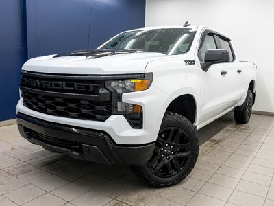 Chevrolet Silverado 1500 CUSTOM TRAIL BOSS CREW 4X4 V8 *GR. NOIRCI* CARPLAY 2025