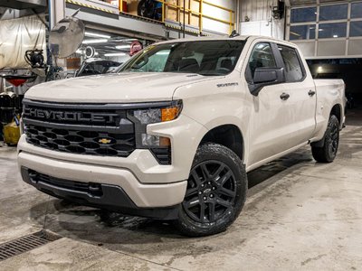 2026 Chevrolet Silverado 1500 Custom CREW 4X4 *GR REMORQ* BEDLINER *CARPLAY* USB