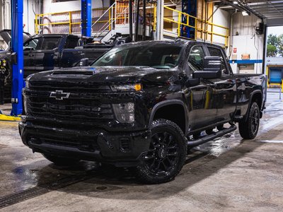 2026 Chevrolet Silverado 2500 HD CUSTOM CREW 4X4 *DIESEL* BOITE 8PI *GR REMORQ* BED