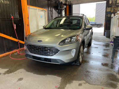 Ford Escape TITANIUM HYBRID EAWD GR ÉLITE *TOIT* NAV B&O HUD 2022