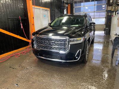GMC Acadia DENALI AWD *TOIT* NAV CUIR SIÈGES VENT ULTIMATE PK 2023