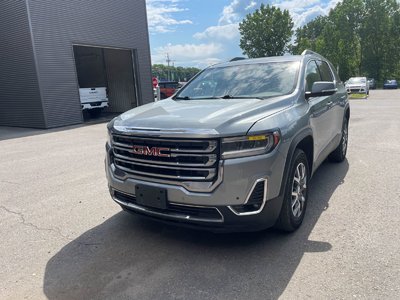 GMC Acadia SLT AWD *NAV* CUIR SIÈGES CHAUF HAYON ELECT BOSE 2023