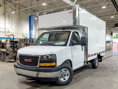 GMC Savana Cutaway 3500 WT 139'' 2025 EXT *V8* RAMPES *REGUL VITESSE* DIFF AUTO