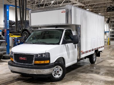 2026 GMC Savana Cutaway 3500 WT 159'' V8 *CUBE 14 PI* RAMPE *DIFF AUTO* CARPLAY