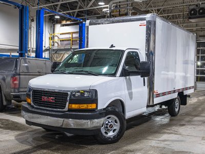 2026 GMC Savana Cutaway 3500 WT 159'' V8 *CUBE 14 PI* RAMPE *DIFF AUTO* CARPLAY