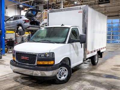 GMC Savana Cutaway 3500 WT 139'' 2026 V8 *CUBE 12 PI* REG VITESSE *DIFF. AUTO