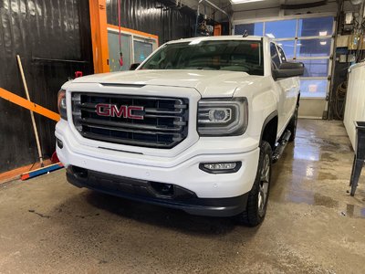GMC Sierra 1500 SLT CREW 4X4 V8 *TOIT* NAV CUIR SIÈGES CHAUFF BOSE 2018
