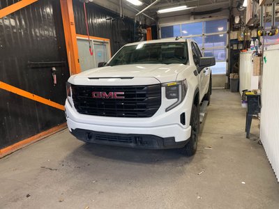 GMC Sierra 1500 PRO CREW 4X4 *ÉDITION GRAPHITE* BEDLINER CARPLAY 2023