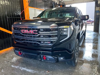 GMC Sierra 1500 AT4 CREW 4X4 V8 *TOIT* NAV SIÈGES VENTIL BOSE HUD 2024
