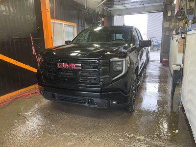 2024 GMC Sierra 1500 ELEVATION CREW 4X4 V8 *NAV* SIÈGES CHAUF BEDLINER