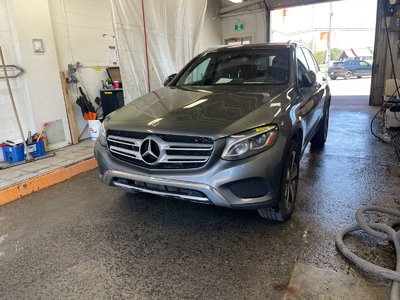 Mercedes-Benz GLC 300 4MATIC *TOIT* NAV CUIR SIÈGES CHAUFF 2018