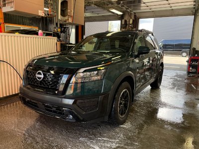 2023 Nissan Pathfinder ROCK CREEK AWD *8 PLACES* SIÈGES CHAUF REG ADAPT
