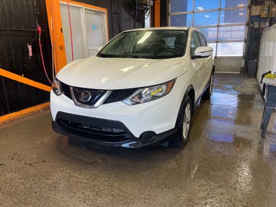 Nissan Qashqai S AWD *SIÈGES CHAUF* CARPLAY ALERTES BLUETOOTH USB 2019