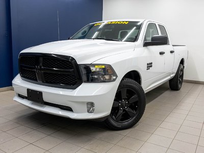 Ram 1500 Classic NIGHT EDITION 4X4 *CARPLAY* FREINS REMORQ WIFI USB 2023