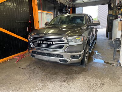 2020 Ram 1500 LARAMIE CREW 4X4 V8 *TOIT* NAV CUIR SIÈGES VENTIL