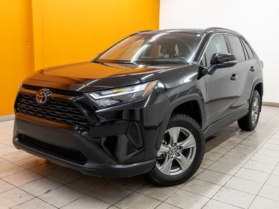Toyota RAV4 XLE AWD *TOIT* SIÈGES CHAUFF REG ADAPT HAYON ELECT 2025