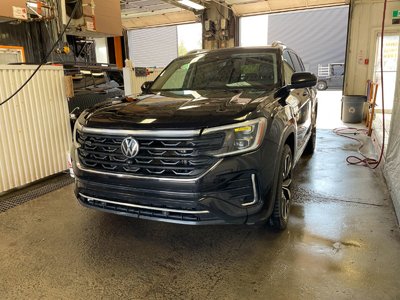 Volkswagen Atlas EXECLINE 4MOTION *TOIT NAV CUIR SIÈGES VENT KARDON 2024
