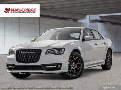 Chrysler 300  2022 à Montreal, Québec