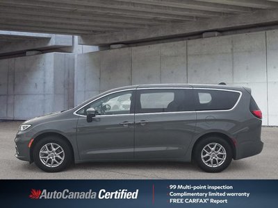 Chrysler Pacifica  2023 à Montreal, Québec