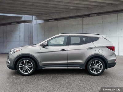 Hyundai Santa Fe Sport  2017 à Montreal, Québec