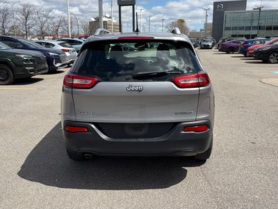 Jeep Cherokee  2015 à Dorval, Québec