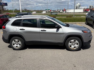Jeep Cherokee  2015 à Dorval, Québec