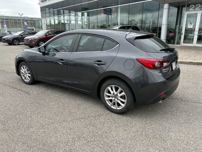 Mazda 3  2016 à Dorval, Québec