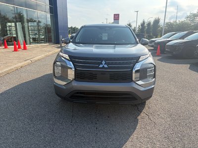Mitsubishi Outlander PHEV  2023 à Dorval, Québec