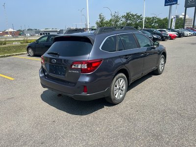 Subaru Outback  2017 à Dorval, Québec